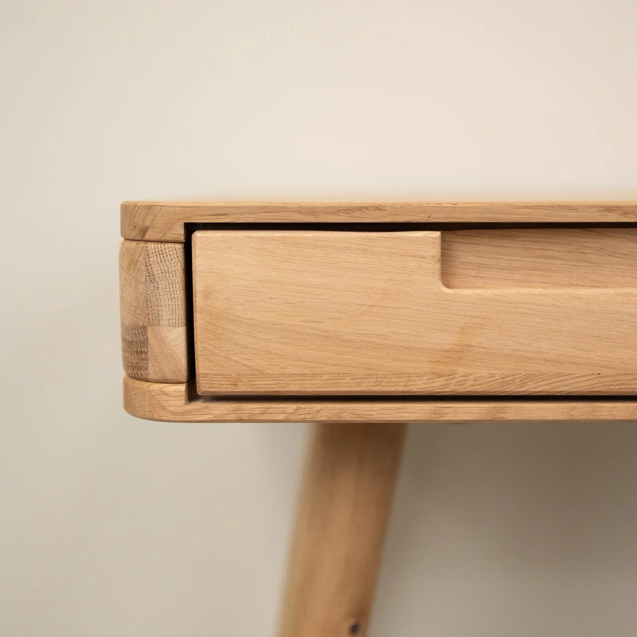 Bureau console en bois massif de chêne Escandi Atelier – NordicStory - Image 8