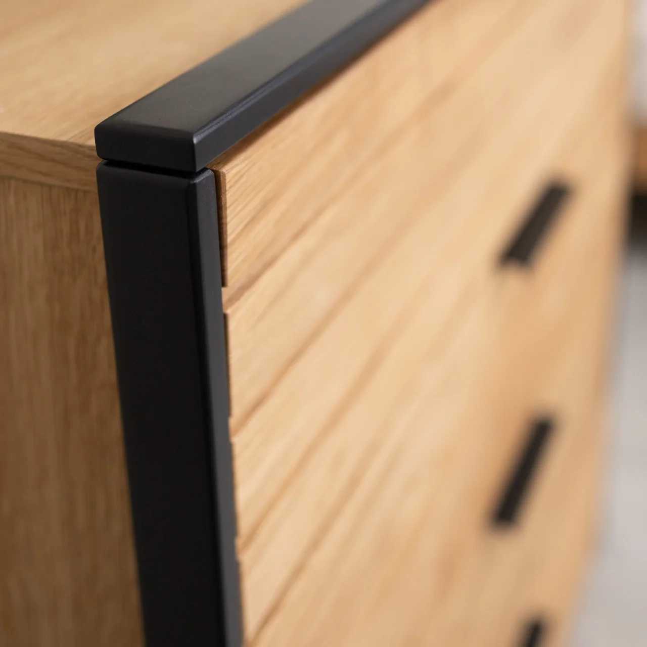 Commode en bois massif de chêne Runa –  NordicStory - Image 7