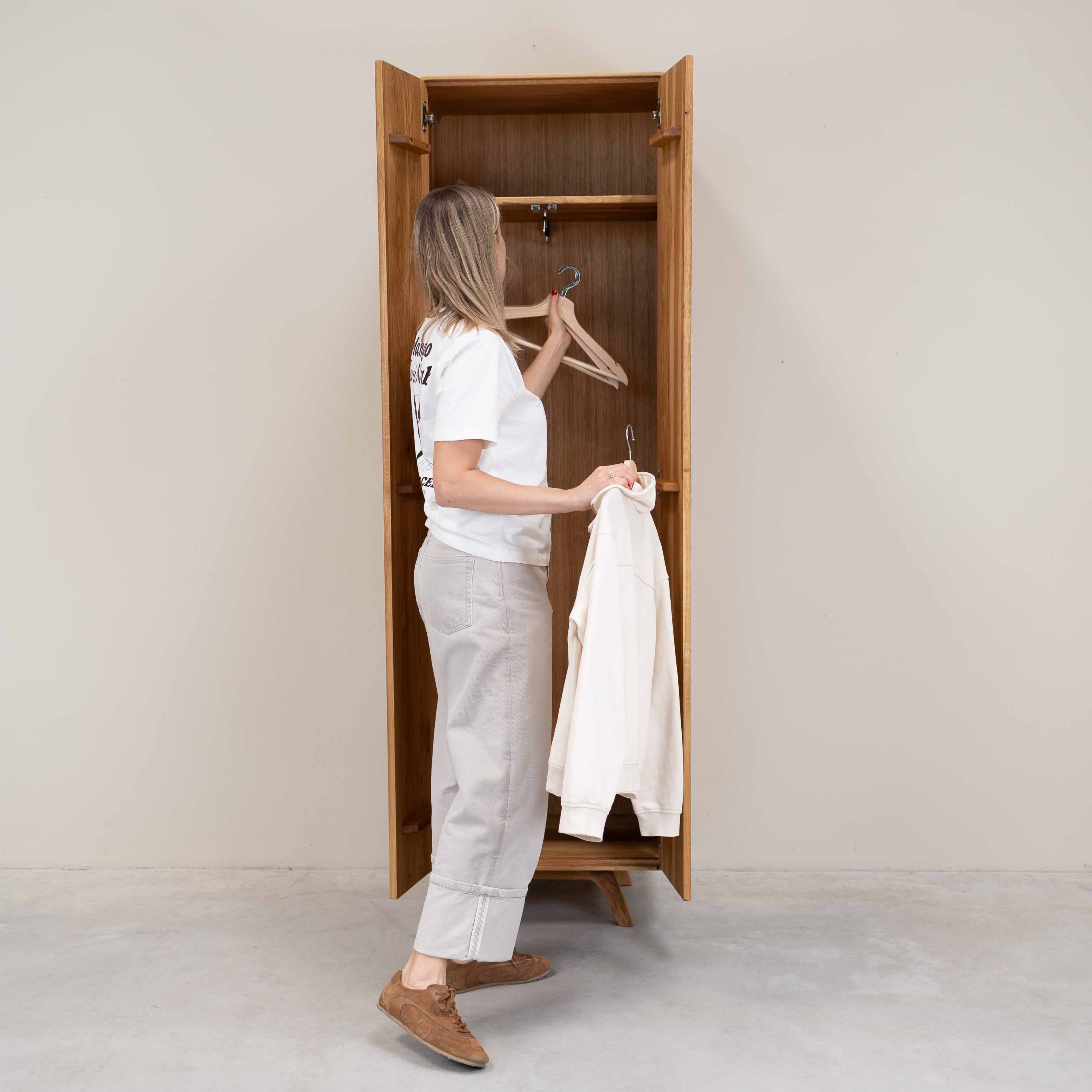 Armoire 2 portes en bois massif de chêne Genève - NordicStory - Image 6