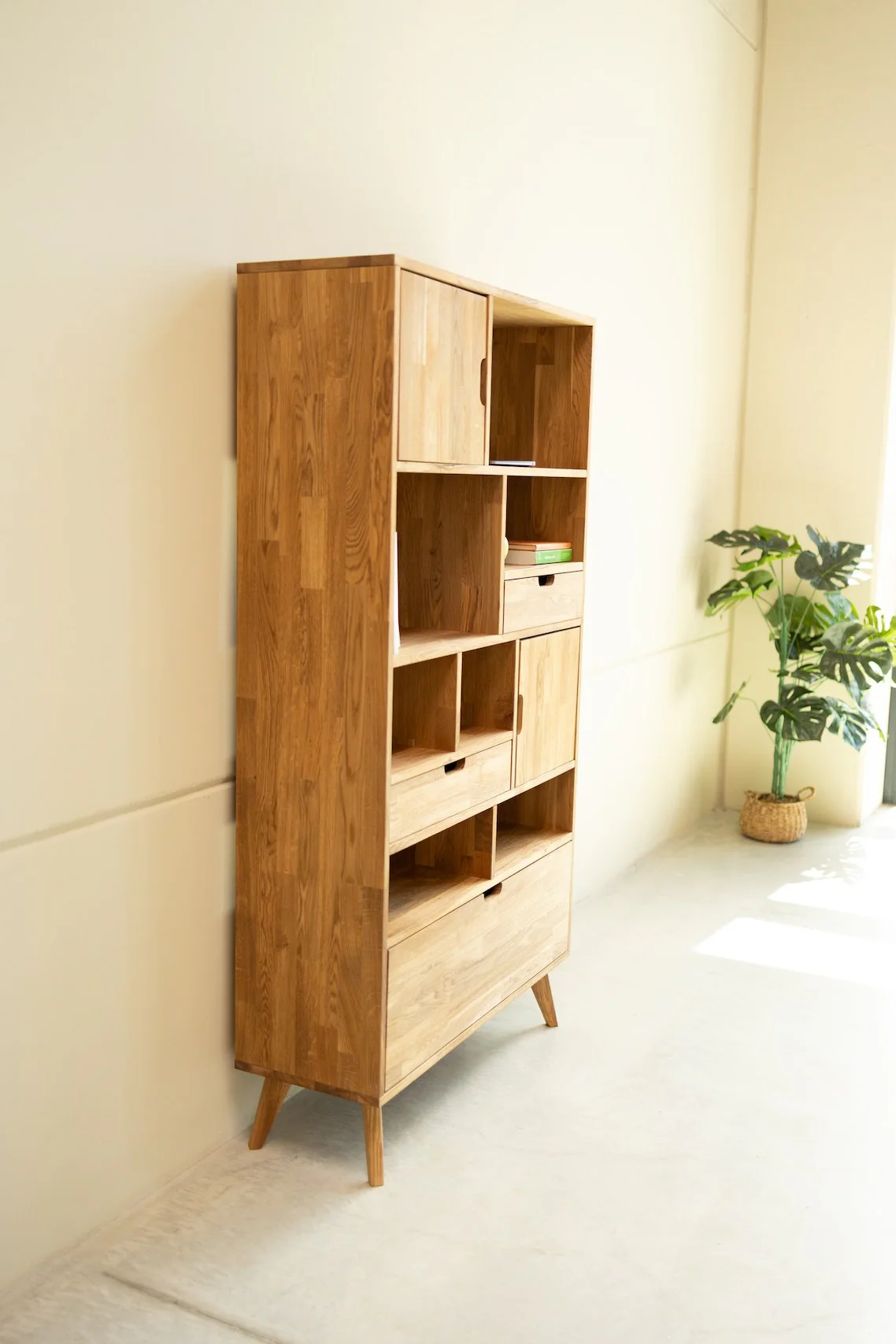 Bibliothèque en bois massif de chêne Escandi 3 - NordicStory - Image 7