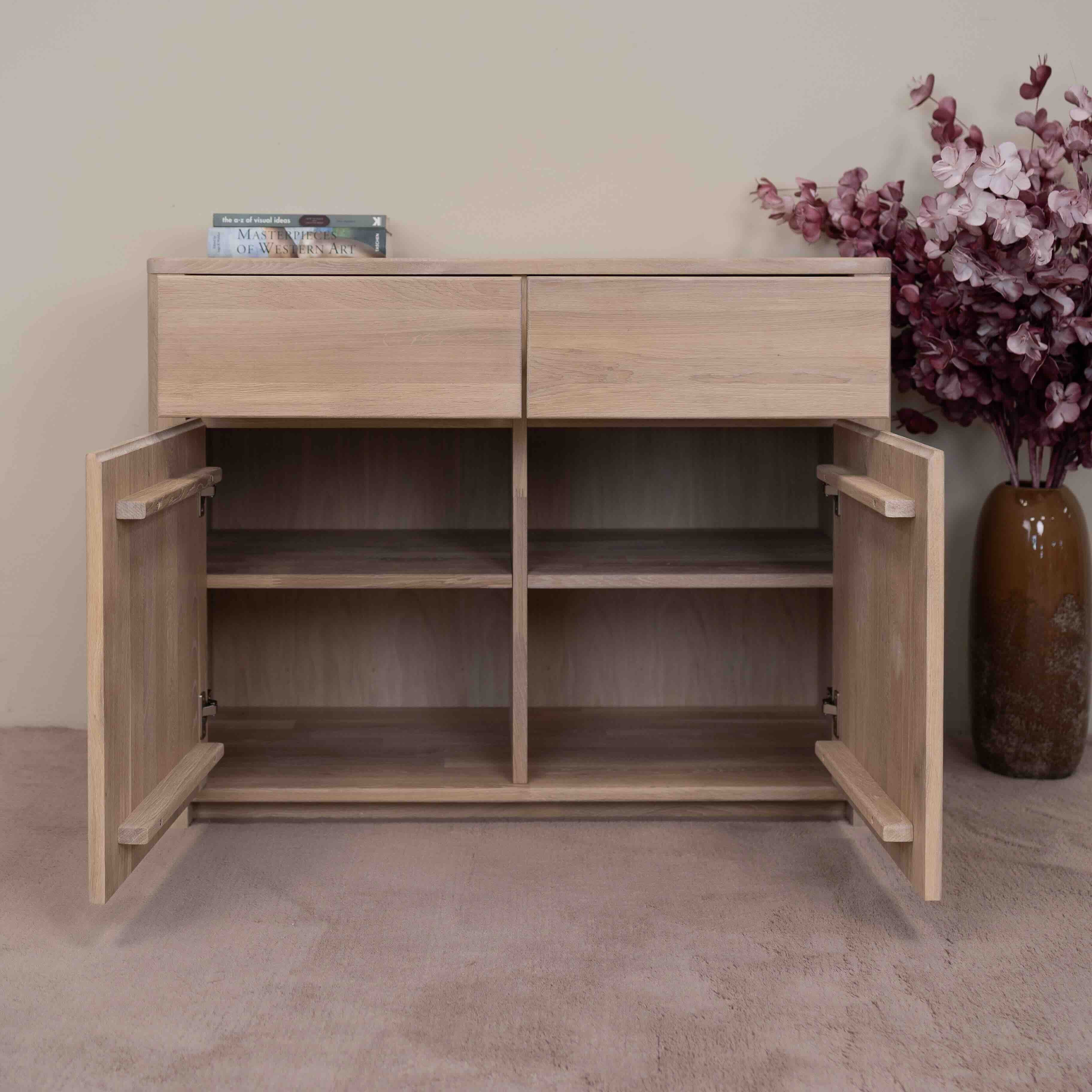 Buffet commode en bois massif de chêne Elsa 2 - NordicStory - Image 9