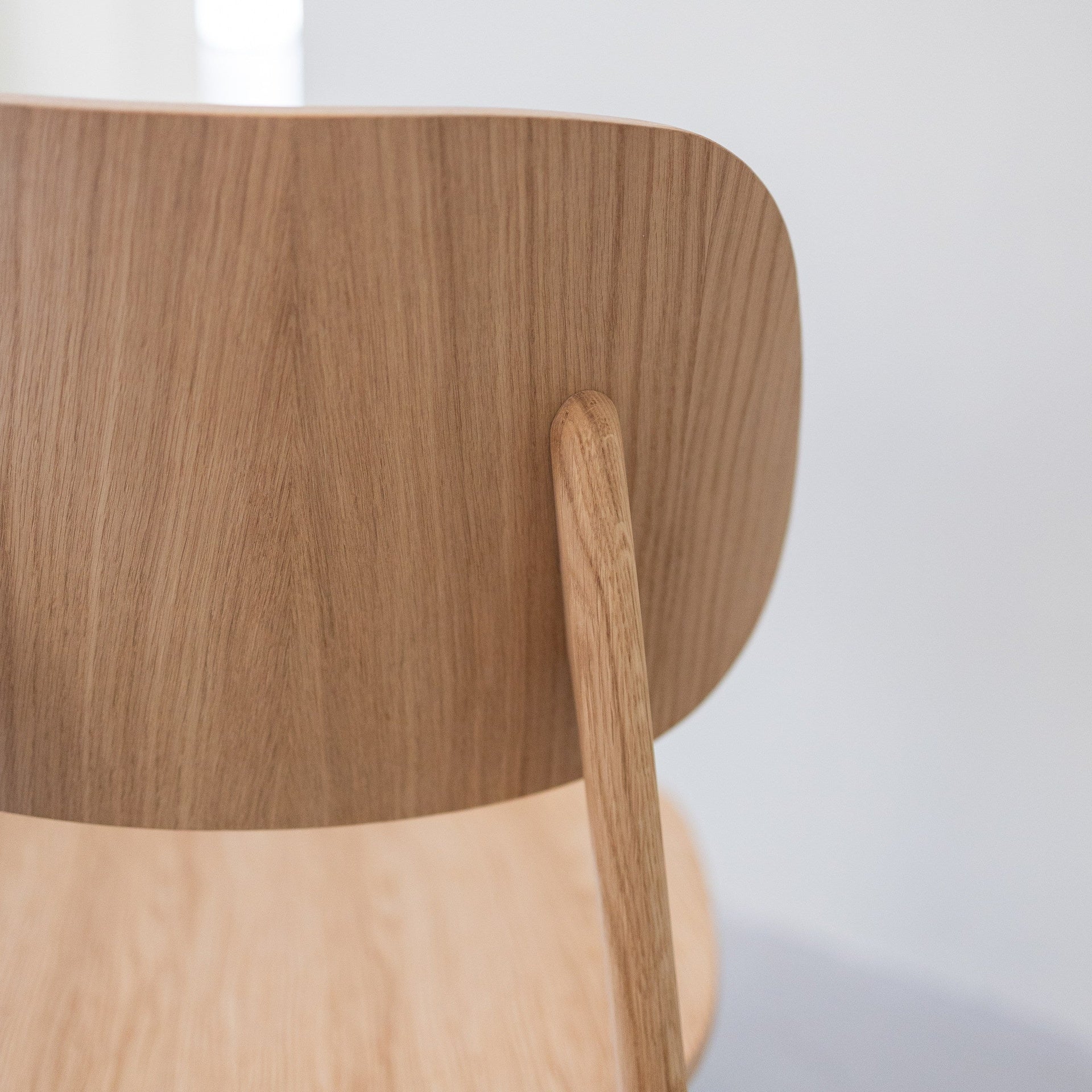 Chaise de salle à manger en bois massif de chêne Varde – Lot de 2 ou 4 chaises - NordicStory - Image 5