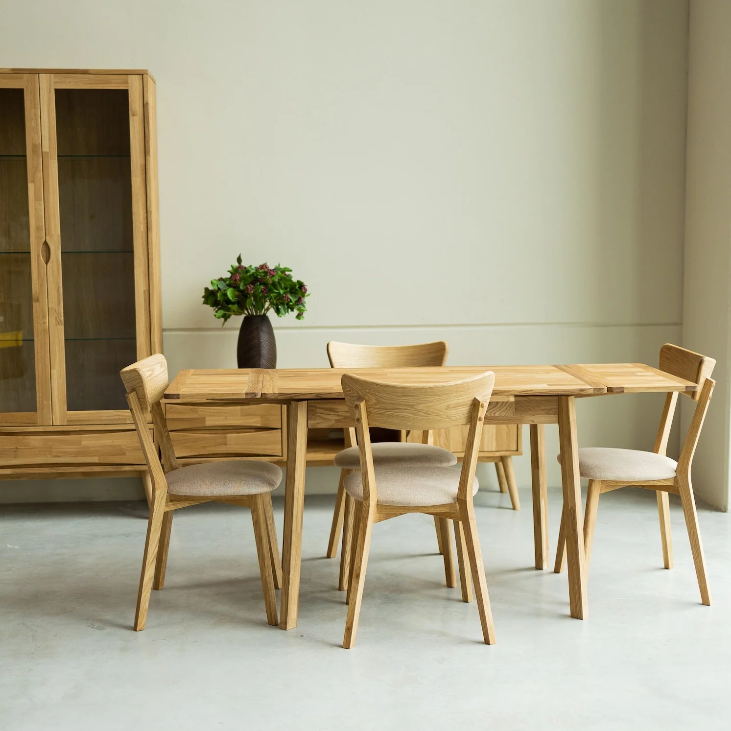 Table à manger extensible en chêne massif Mini 1 - NordicStory - Image 11