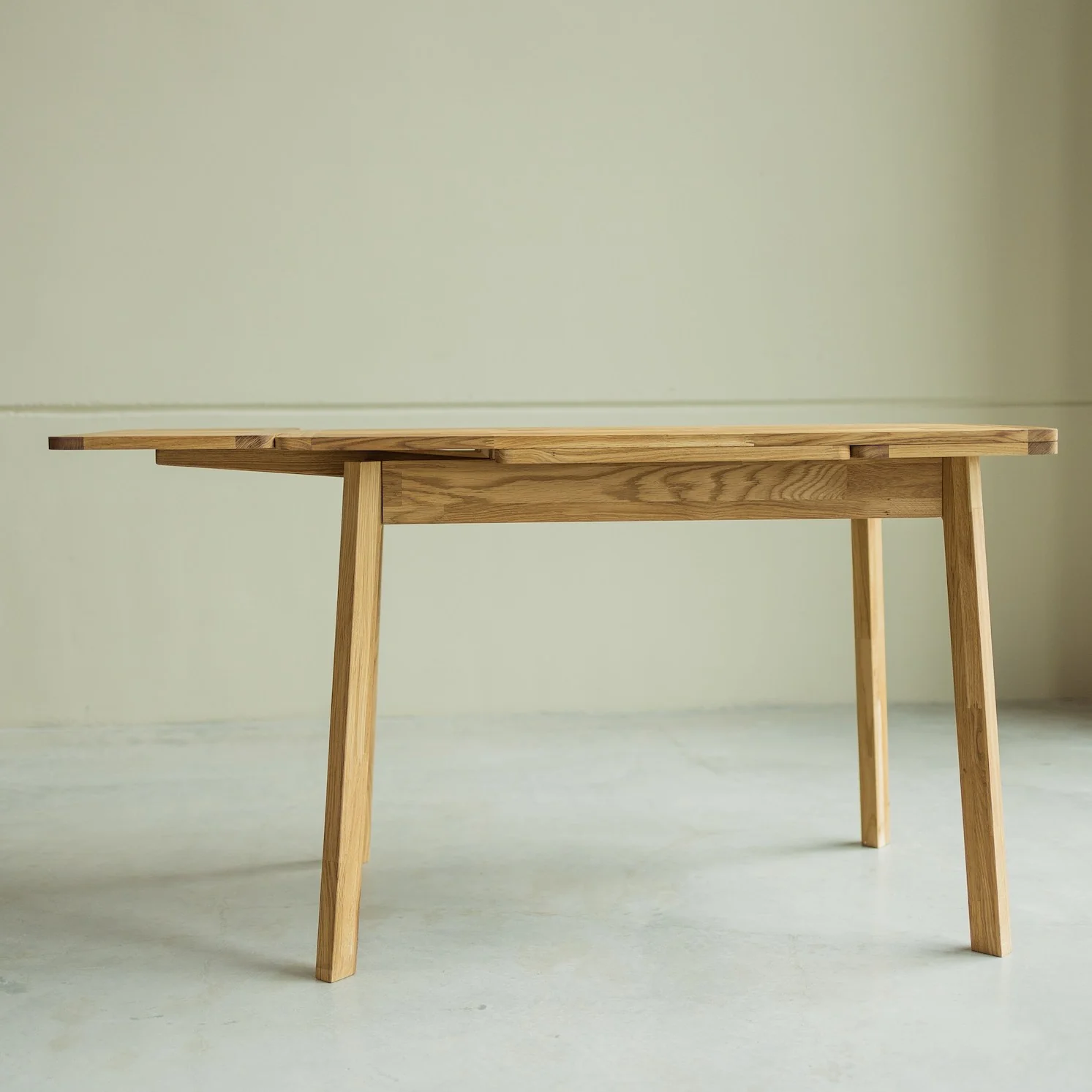 Table à manger extensible en chêne massif Mini 1 - NordicStory - Image 17