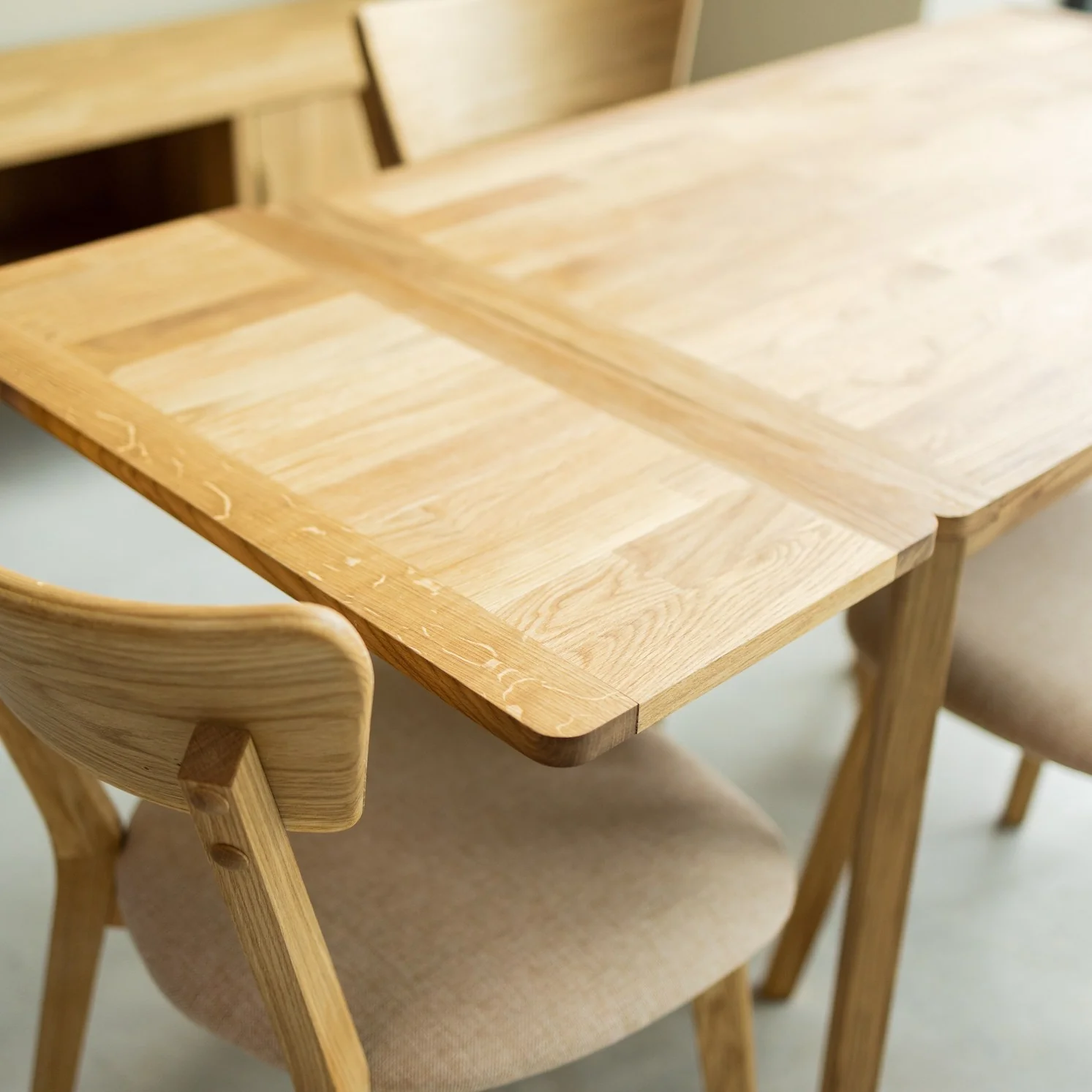 Table à manger extensible en chêne massif Mini 1 - NordicStory - Image 8