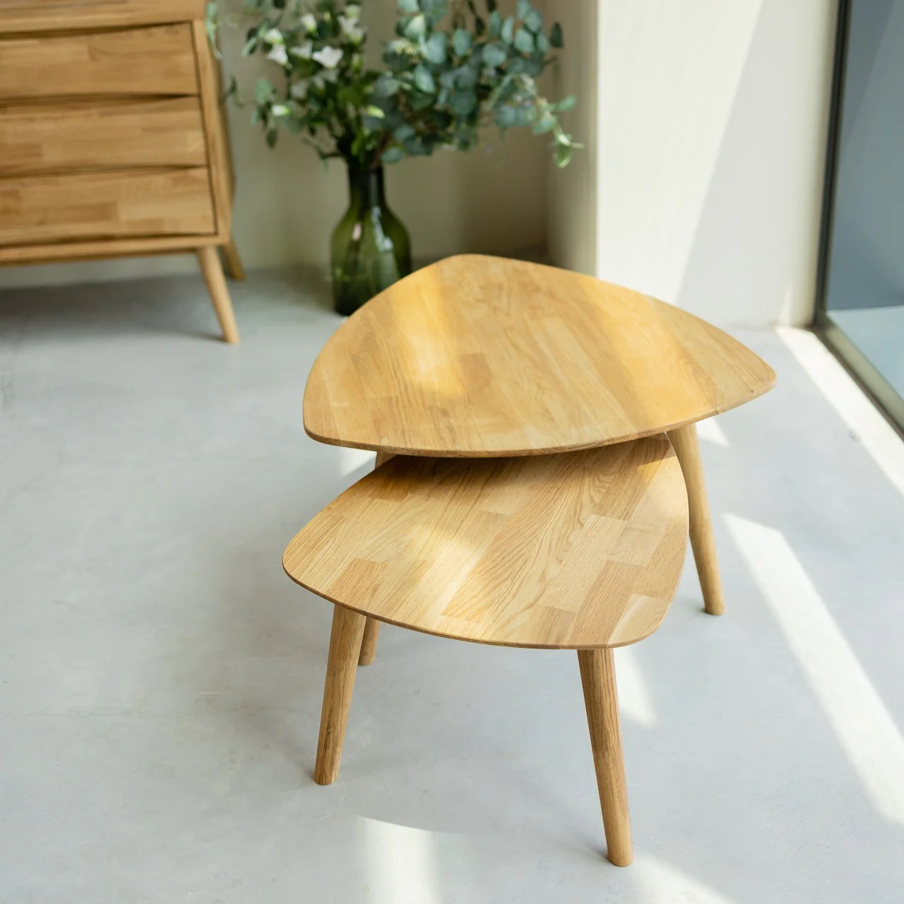 Table basse gigogne en bois massif de chêne Escandi 2 - NordicStory - Image 5