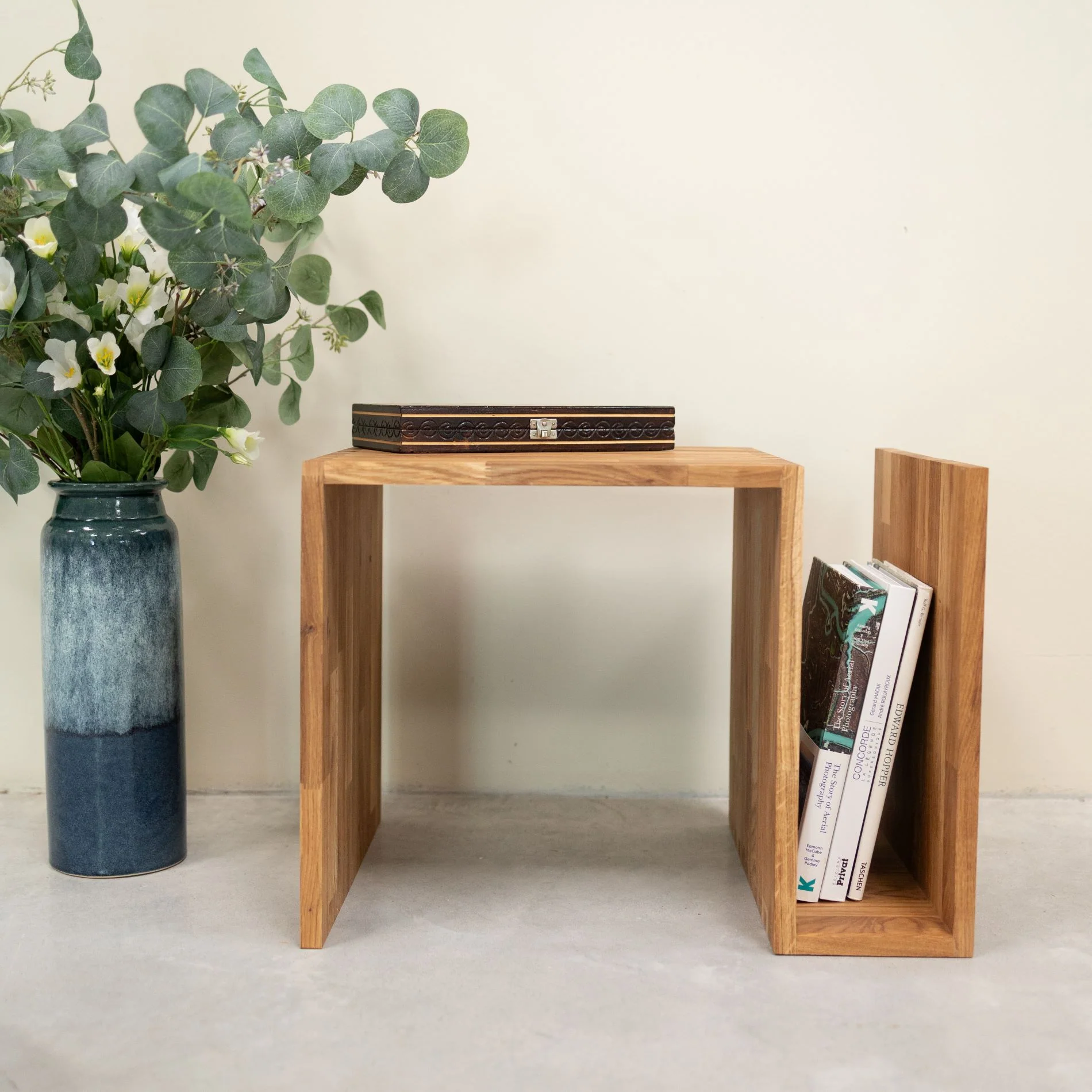 Table d’appoint en bois massif de chêne Sofi – NordicStory - Image 8