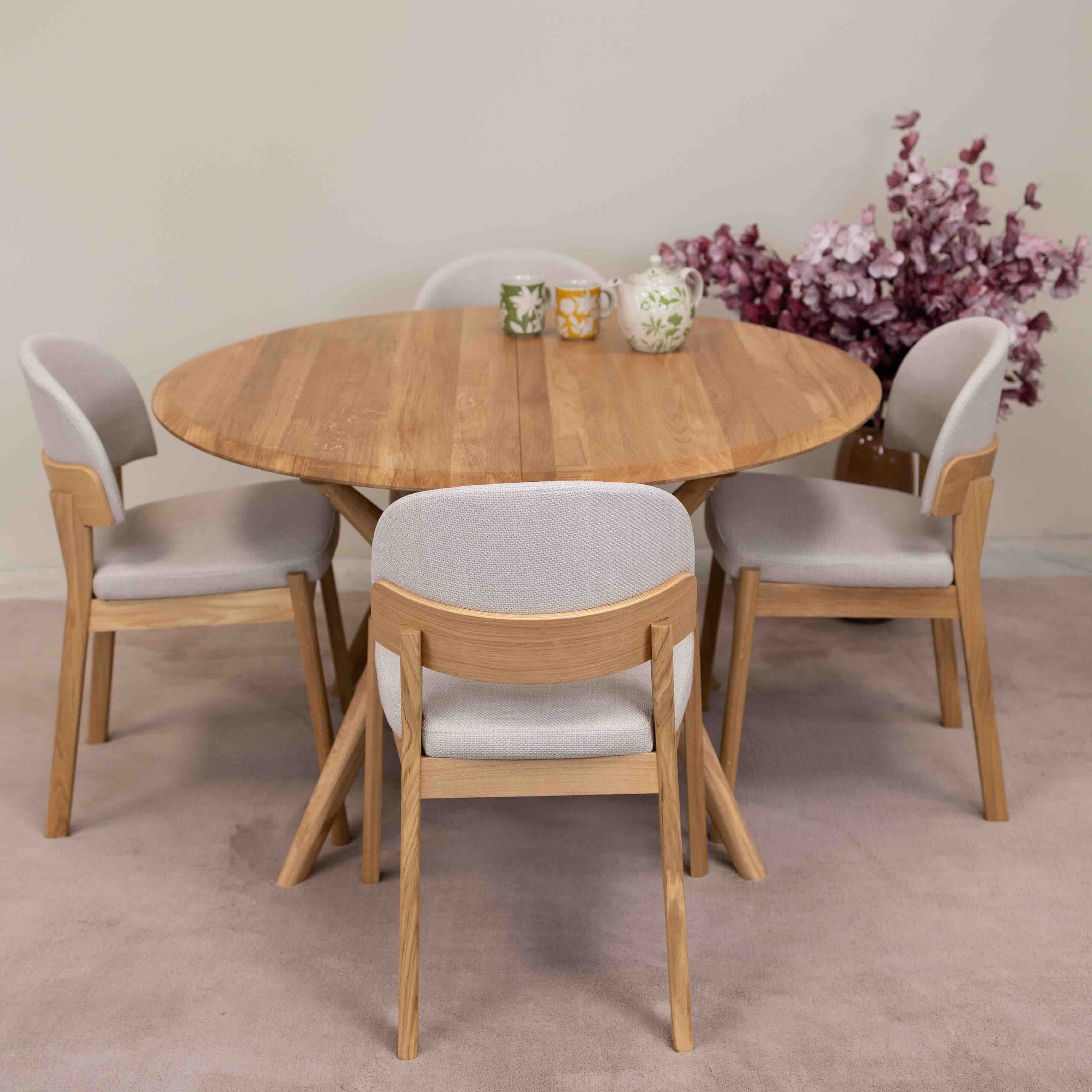 Table à manger ronde extensible en bois massif de chêne Carmen - NordicStory - Image 16