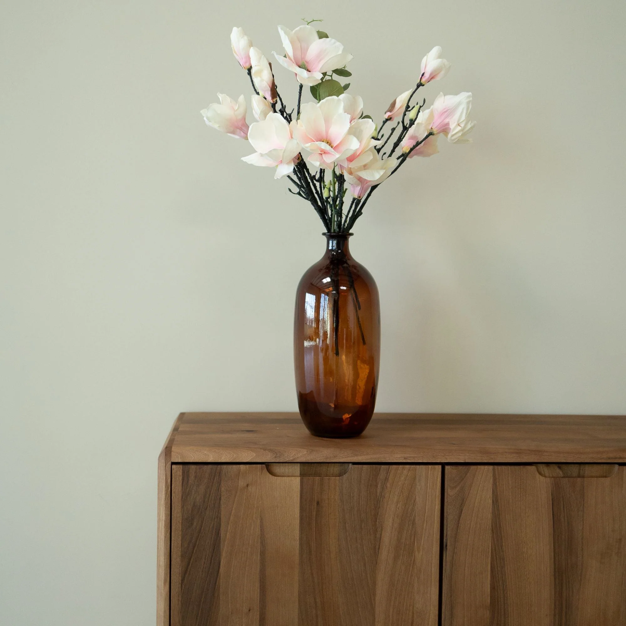 Buffet commode 3 portes en bois massif Suède 3 – VESKOR - Image 6