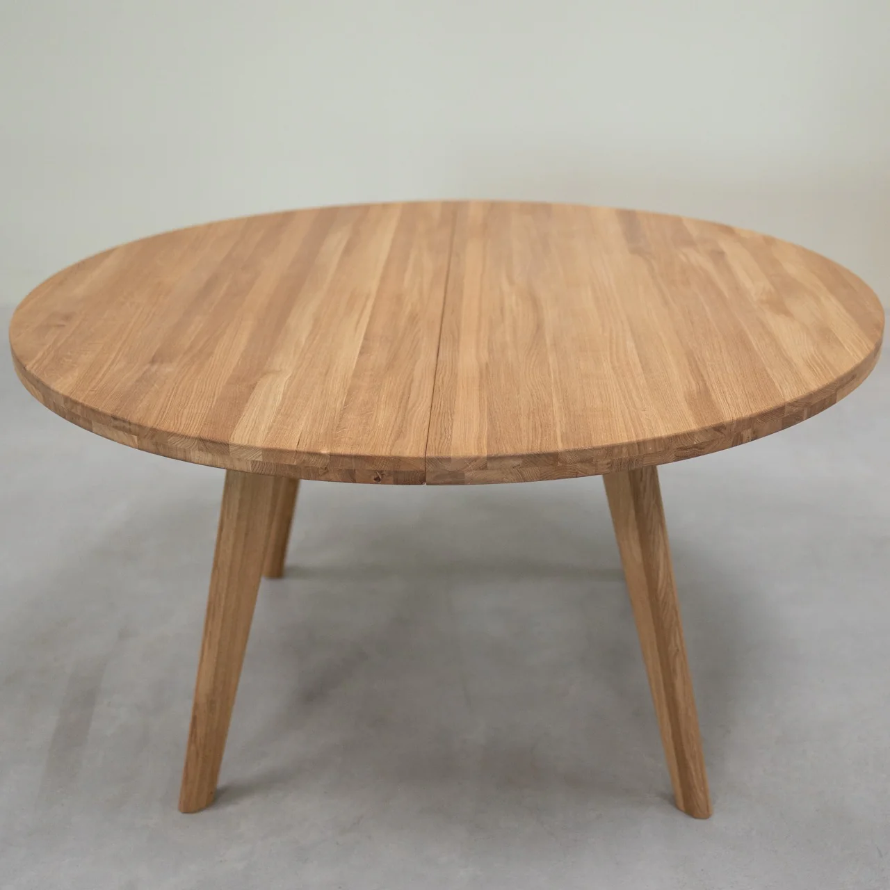 Table à manger ronde extensible en bois massif de chêne Léa - VESKOR - Image 4