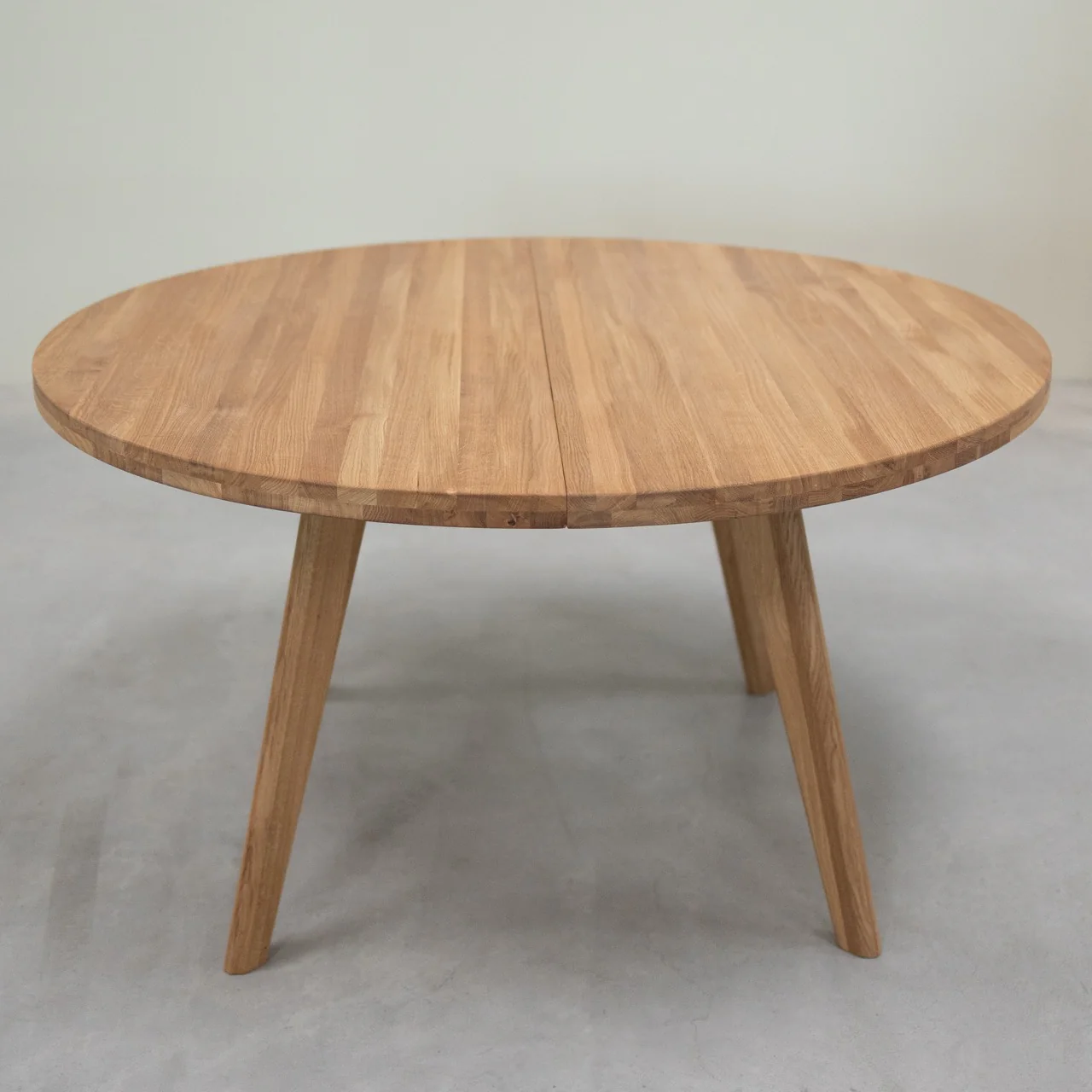 Table à manger ronde extensible en bois massif de chêne Léa - VESKOR - Image 5