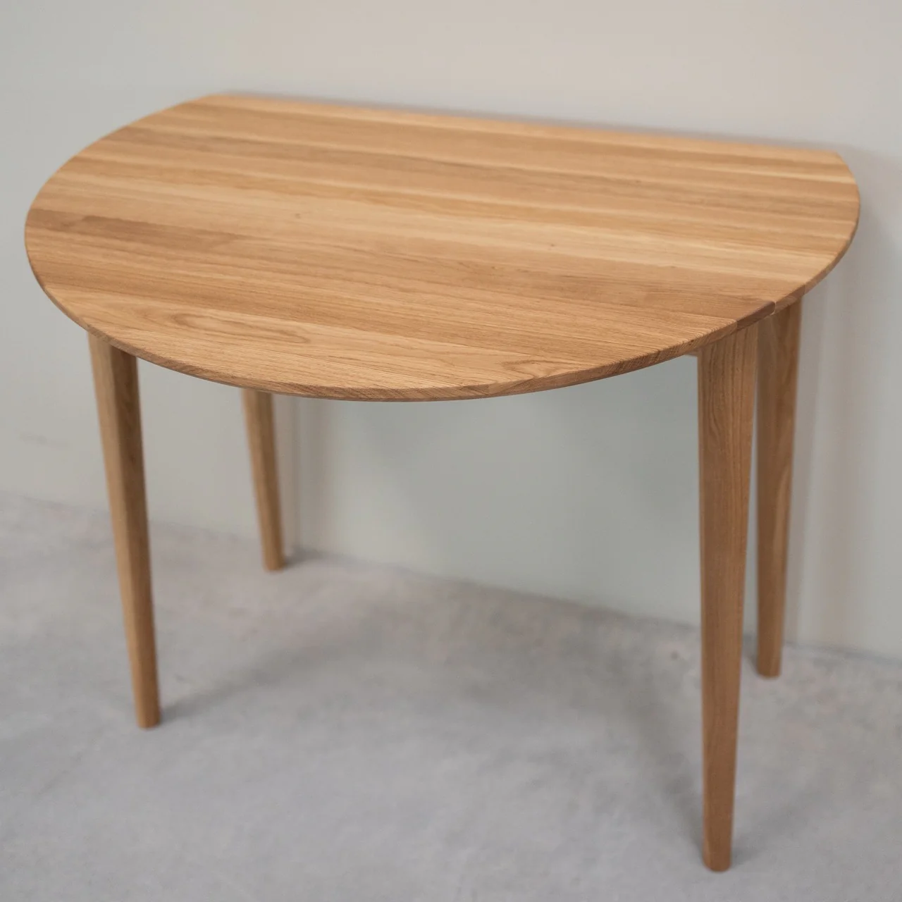 Table à manger ronde extensible en bois massif de chêne Luna - VESKOR - Image 3