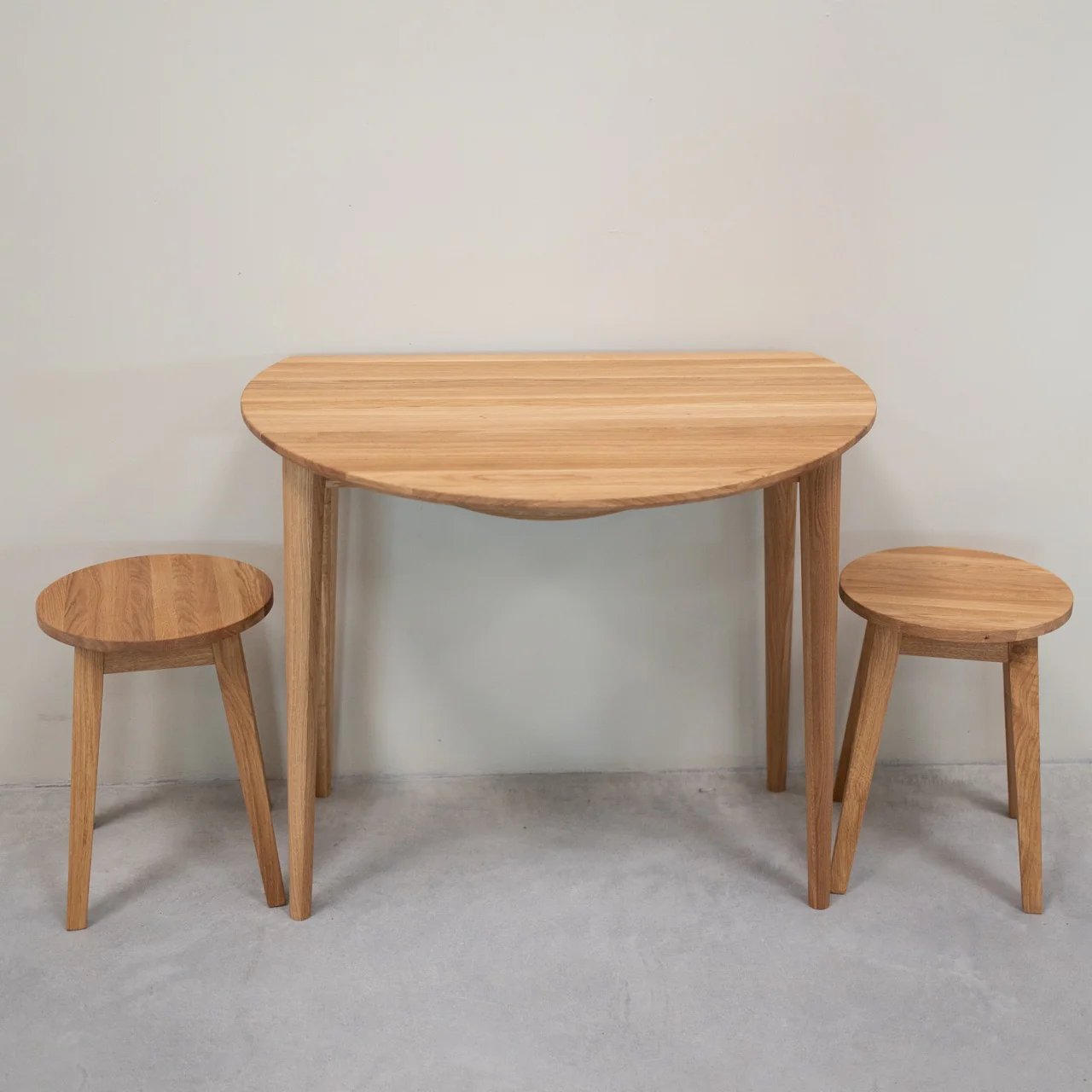 Table à manger ronde extensible en bois massif de chêne Luna - VESKOR - Image 8