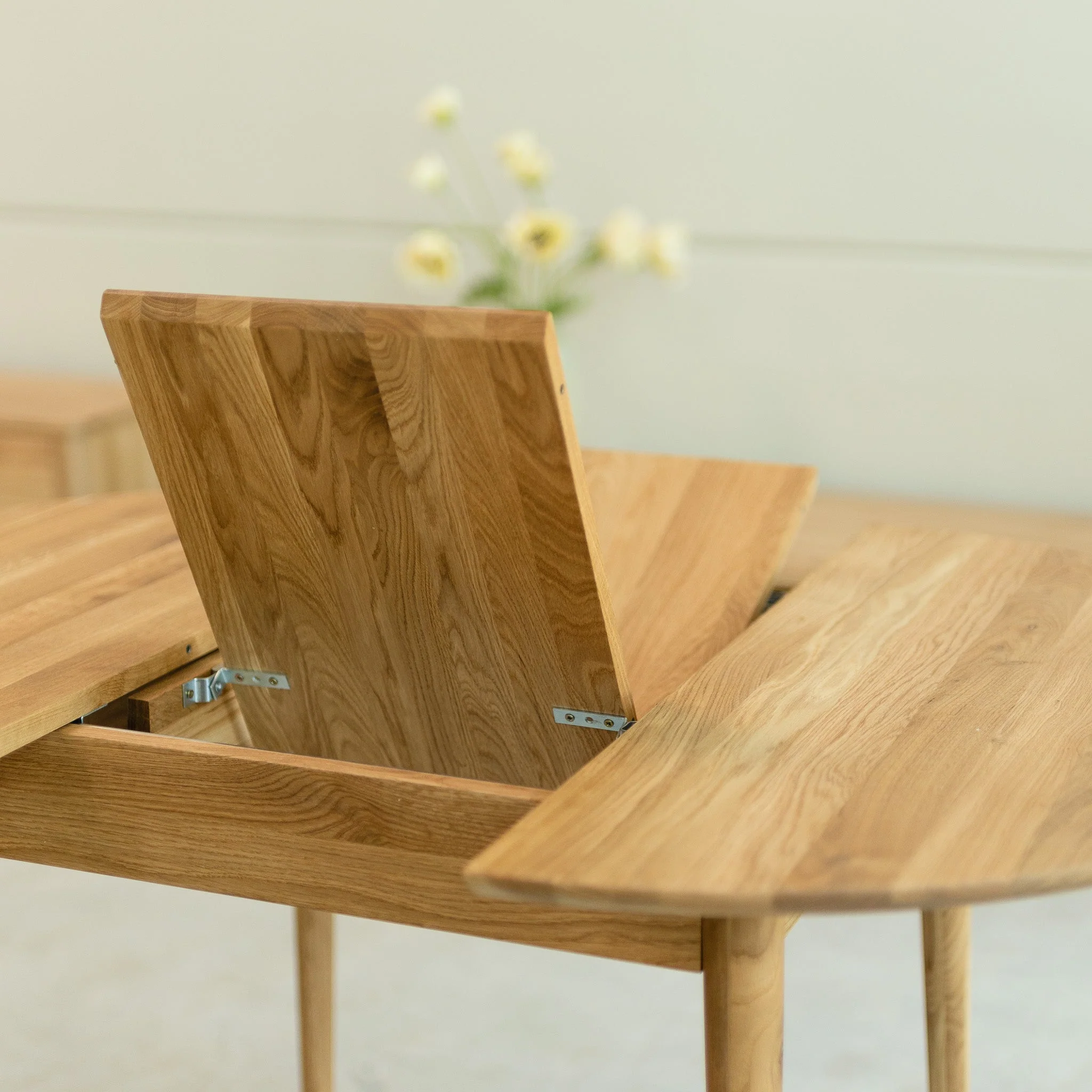 Table à manger ronde extensible en bois massif de chêne Malmo - VESKOR - Image 5