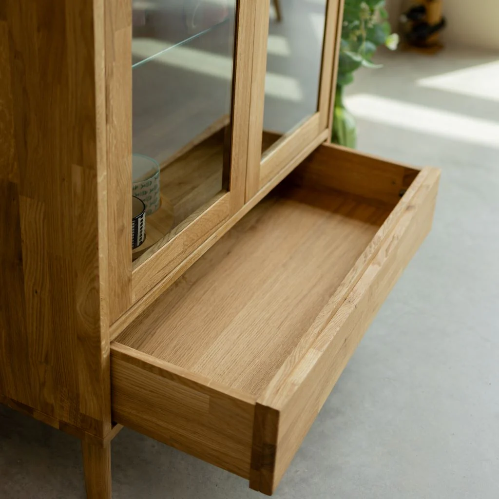 Vitrine en bois massif de chêne Malmo - VESKOR - Image 10