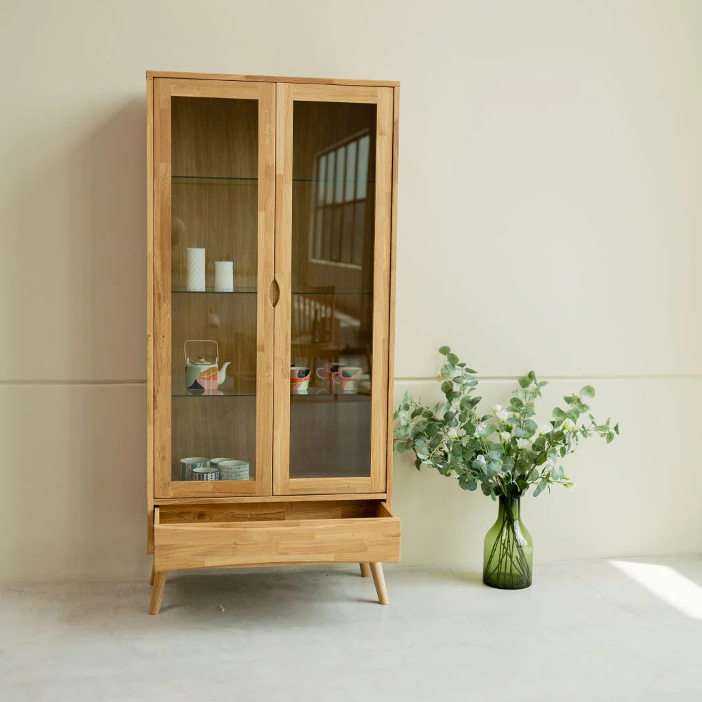 Vitrine en bois massif de chêne Malmo - VESKOR - Image 6